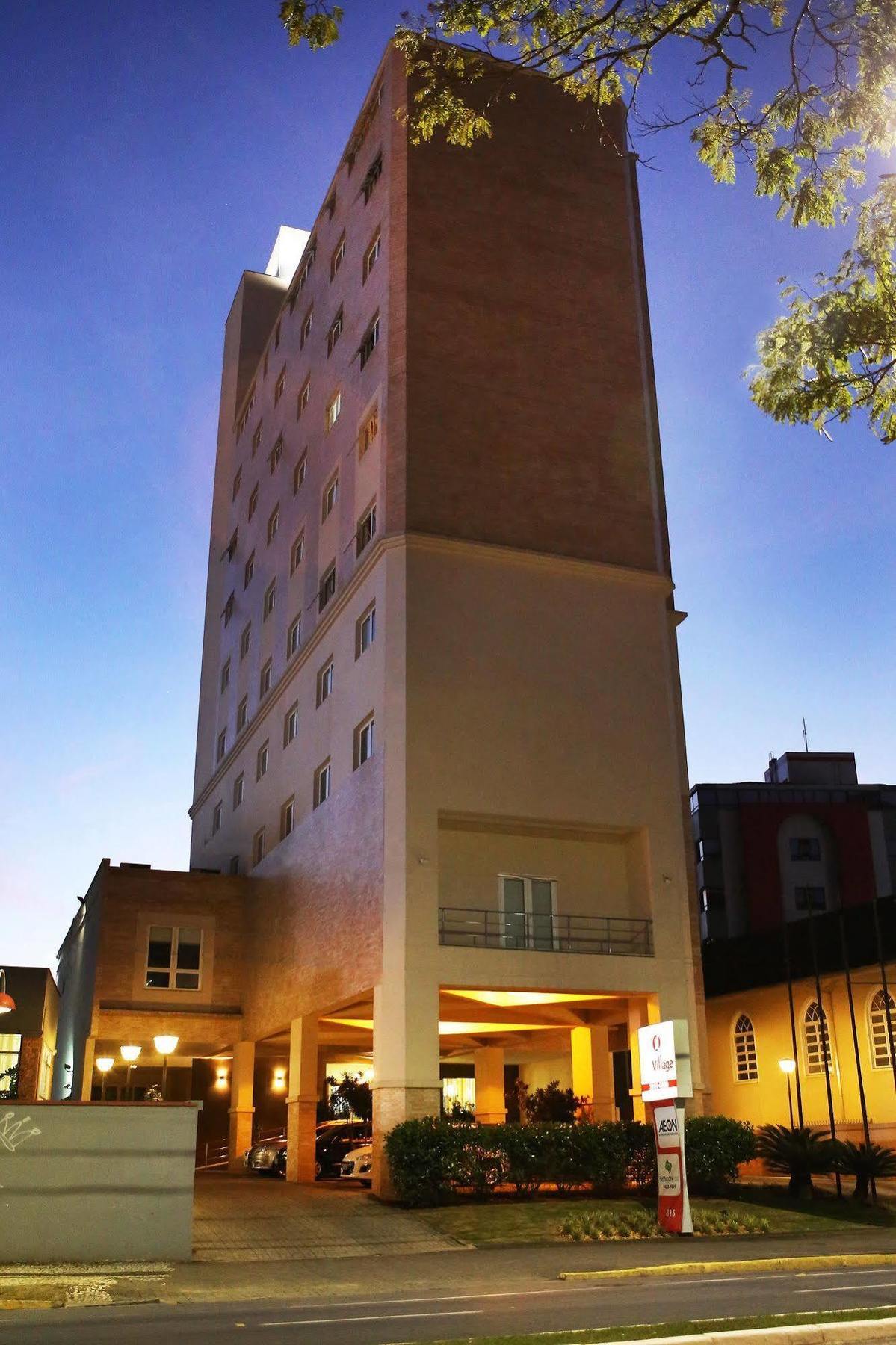 Le Village Flats E Hotel Joinville Exterior foto